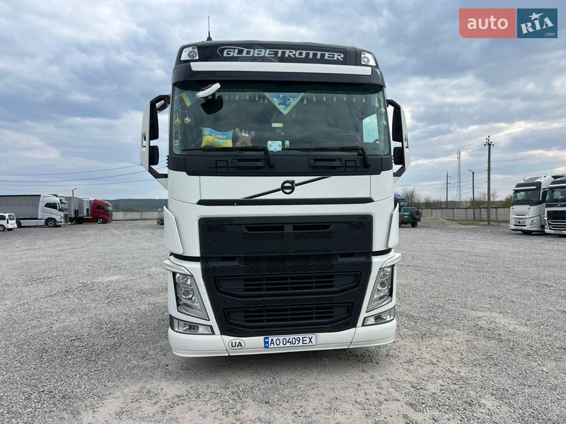 Тягач Volvo FH 13 2015 в Іршаві