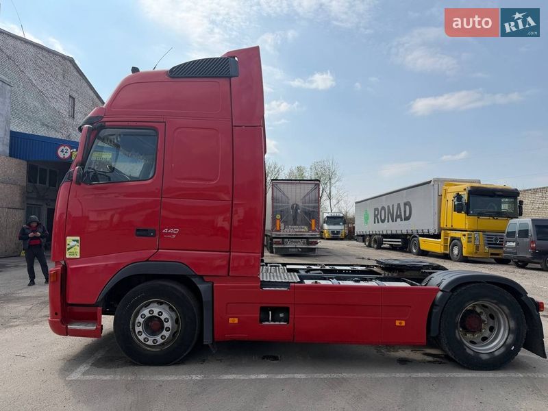 Тягач Volvo FH 13 2007 в Ровно