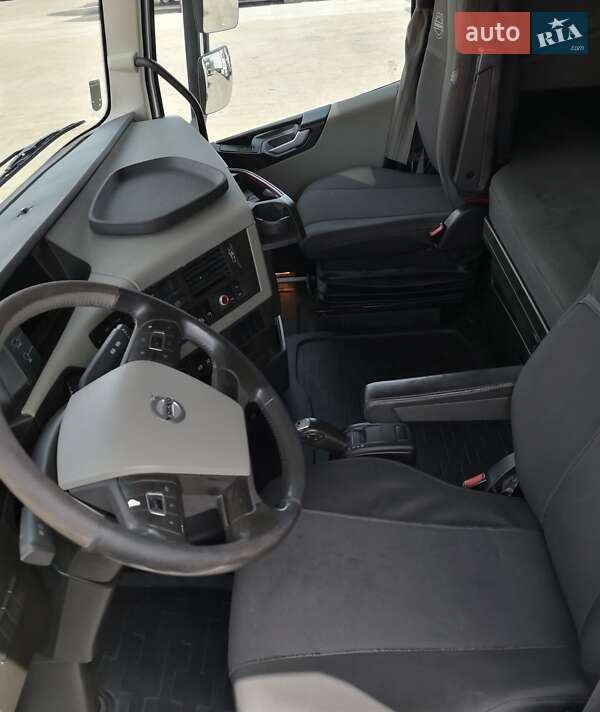 Тягач Volvo FH 16 2016 в Каменском фото 21 Тягач Volvo FH 16 2016 в Каменском