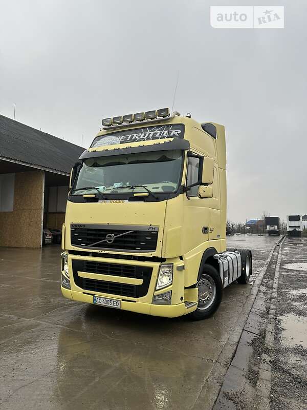 Тягач Volvo FH 16 2009 в Іршаві