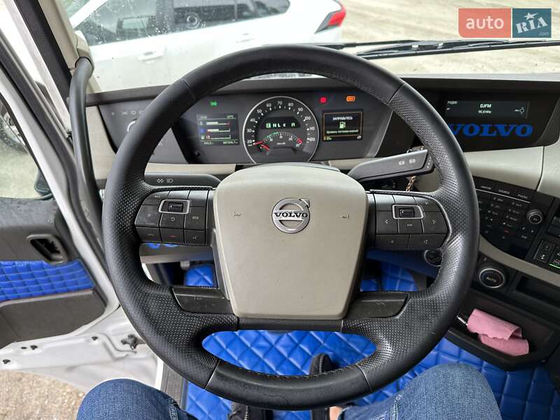 Тягач Volvo FH 16 2015 в Киеве