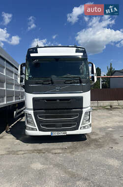 Тягач Volvo FH 16 2015 в 