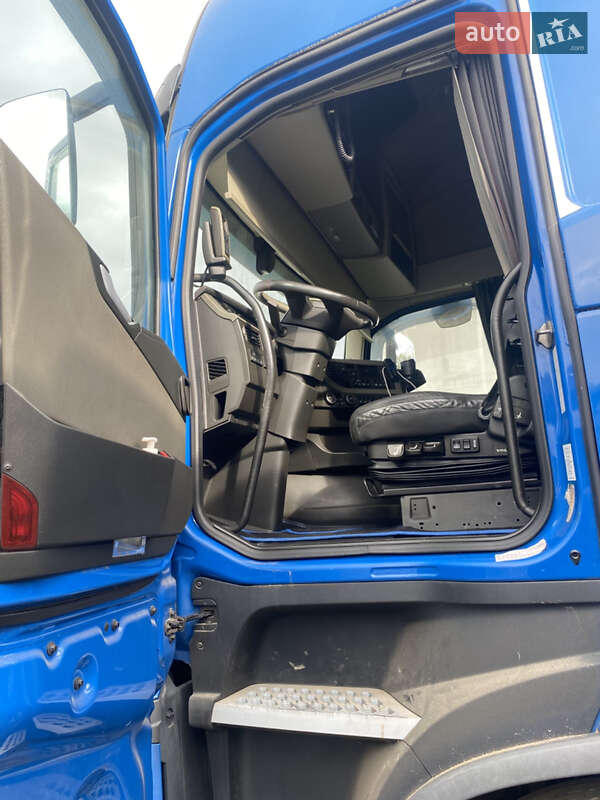 Тягач Volvo FH 16 2014 в Дубовому