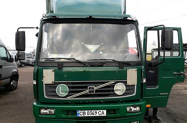 Грузовой фургон Volvo FL 220 2001 в Чернигове