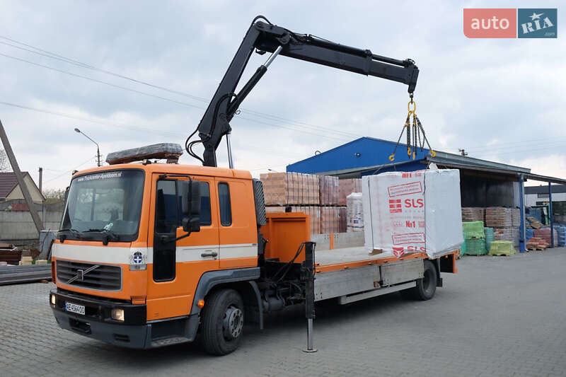 Кран-манипулятор Volvo FL 6 2005 в Черновцах
