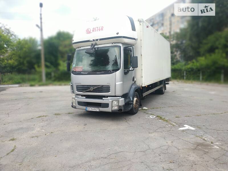 Грузовой фургон Volvo FL 7 2008 в Полтаве