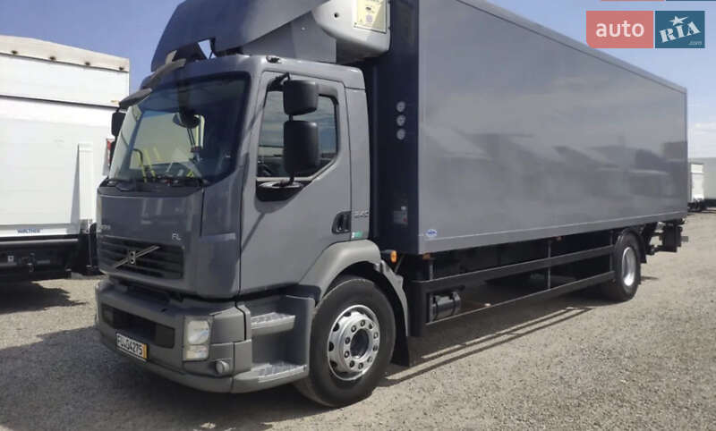 Рефрижератор Volvo FL 7 2010 в Виннице