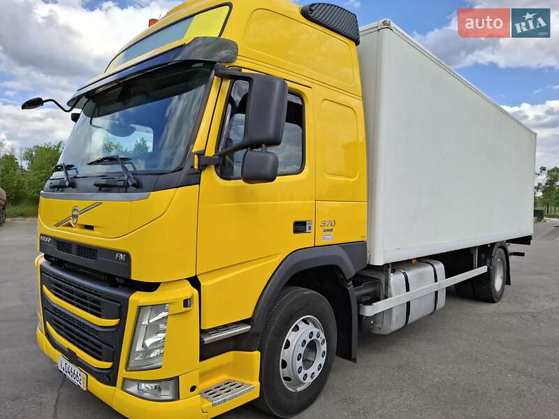 Грузовой фургон Volvo FM 11 2015 в Харькове