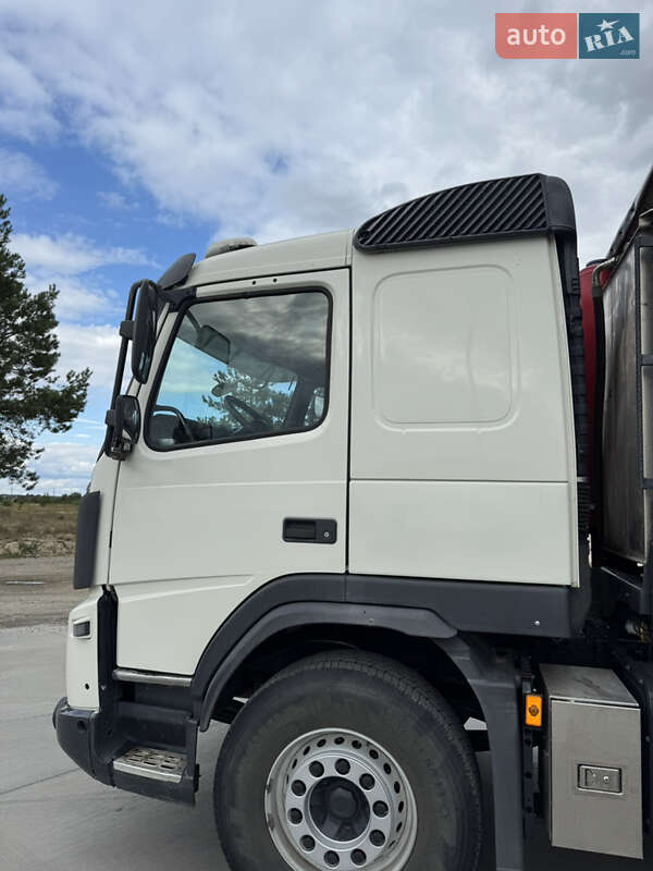 Самосвал Volvo FM 11 2011 в Камне-Каширском