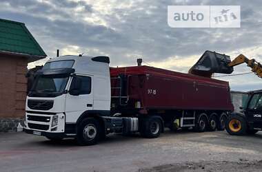 Тягач Volvo FM 12 2010 в Ямполе