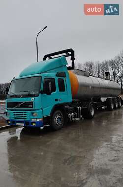 Тягач Volvo FM 12 2002 в 