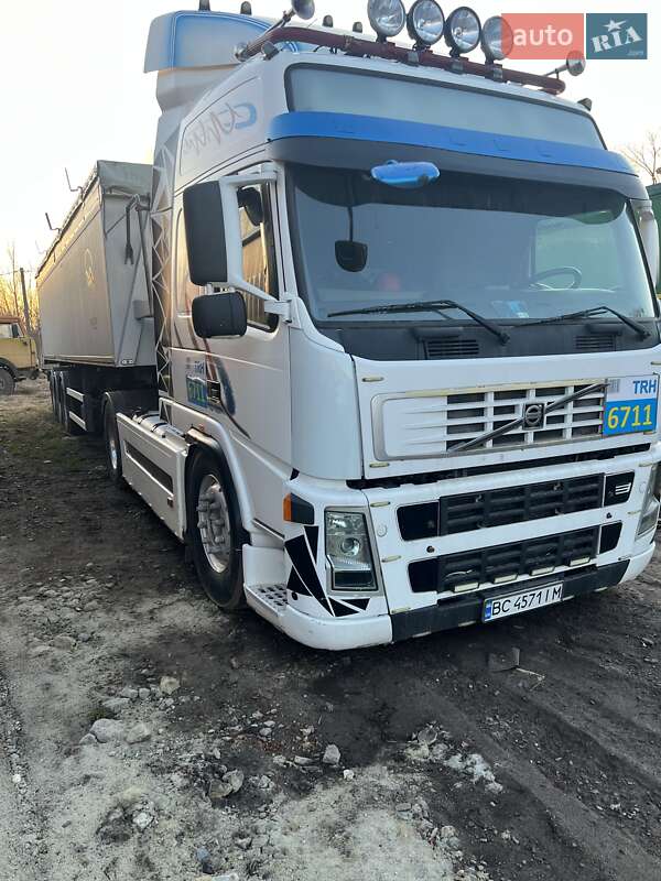 Зерновоз Volvo FM 12 2008 в Львове