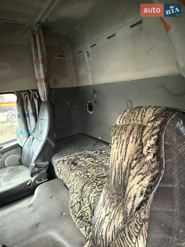 Зерновоз Volvo FM 12 2005 в Днепре