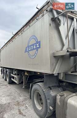 Тягач Volvo FM 12 2004 в 