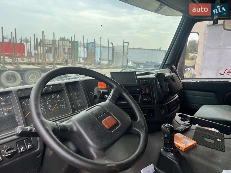 Тягач Volvo FM 12 2001 в Долине фото 6 Тягач Volvo FM 12 2001 в Долине