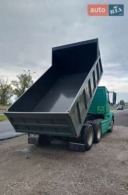 Самосвал Volvo FM 12 2001 в Днепре