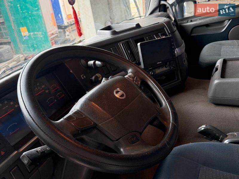 Самосвал Volvo FM 12 2011 в Тячеве фото 11 Самосвал Volvo FM 12 2011 в Тячеве