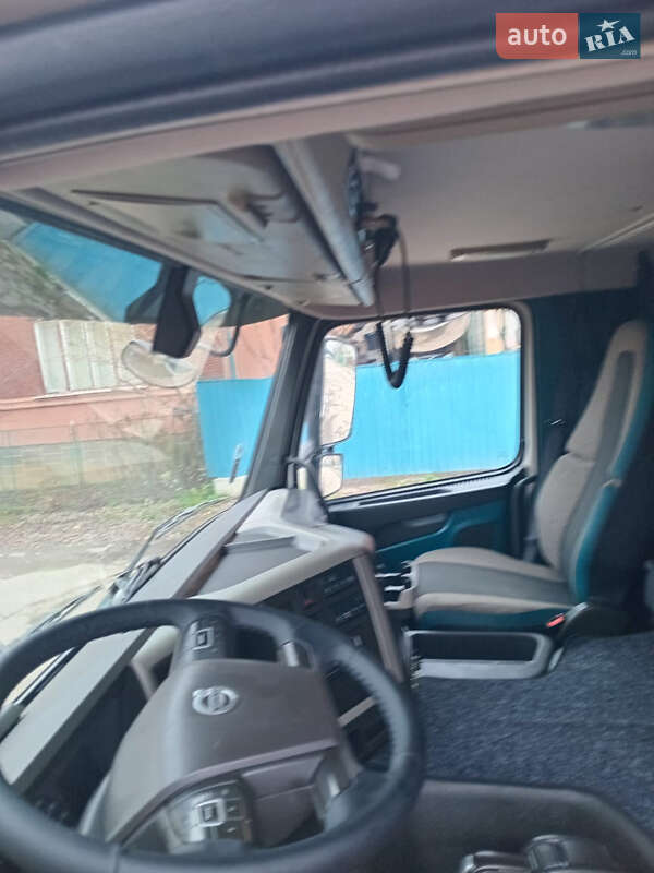 Автовоз Volvo FM 13 2017 в Мукачево