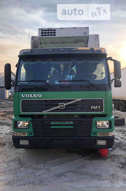 Рефрижератор Volvo FM 7 2002 в Киеве