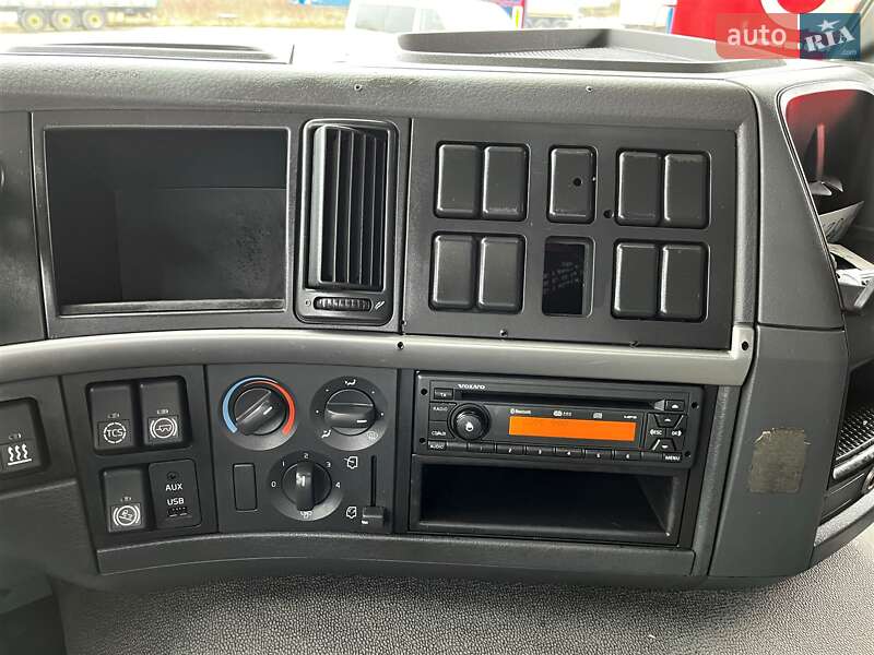 Тягач Volvo FM 9 2011 в Львові