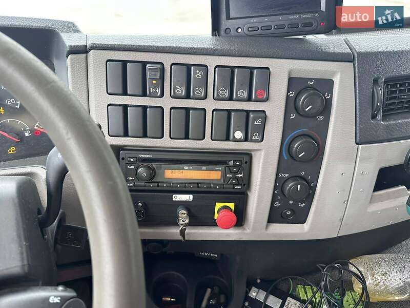 Мусоровоз Volvo FM 9 2009 в Киеве