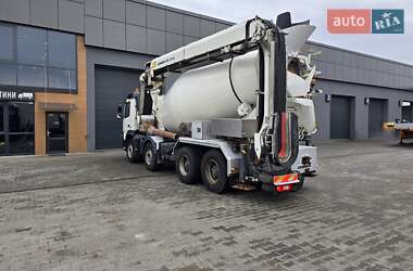 Бетонозмішувач (Міксер) Volvo FMX 13 2012 в 