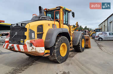 Фронтальный погрузчик Volvo L 120F 2020 в 