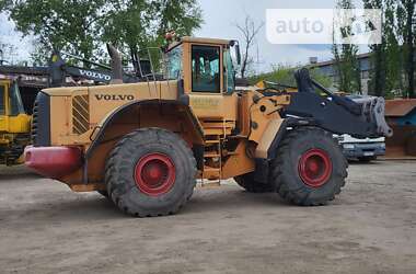 Фронтальный погрузчик Volvo L 180 2007 в Киеве