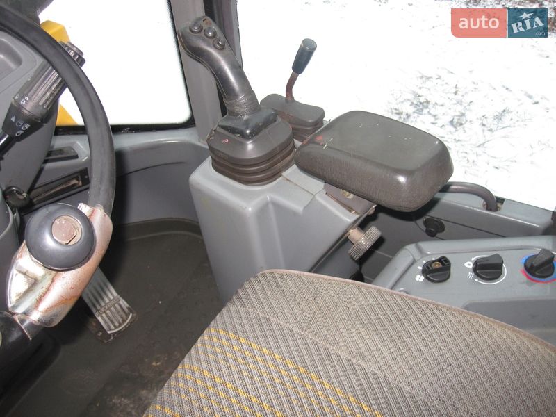 Фронтальный погрузчик Volvo L30B 2002 в Виннице