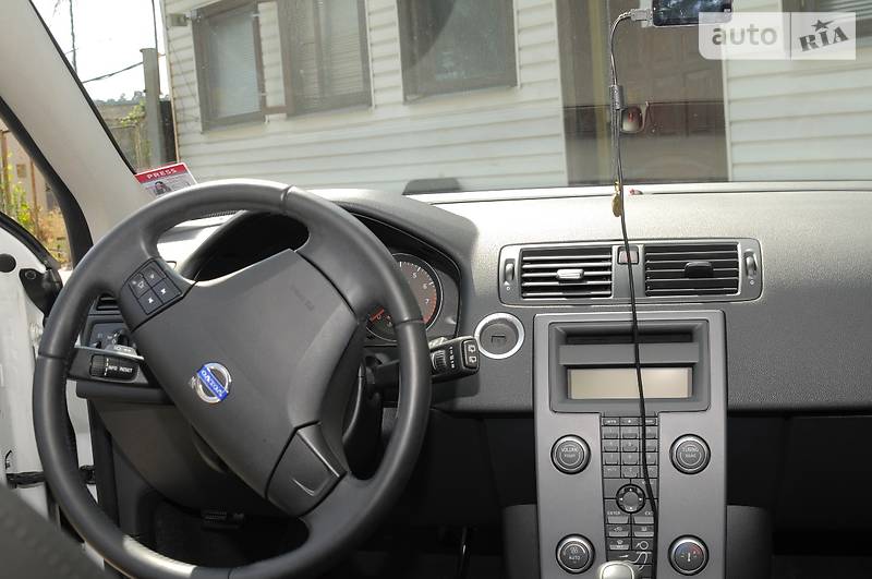 Хэтчбек Volvo S40 2012 в Киеве