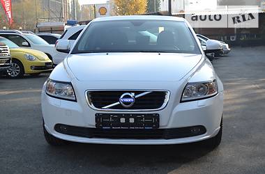 Седан Volvo S40 2011 в Киеве