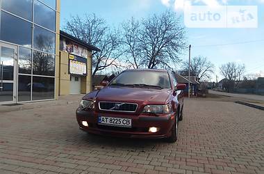 Седан Volvo S40 2003 в Косове