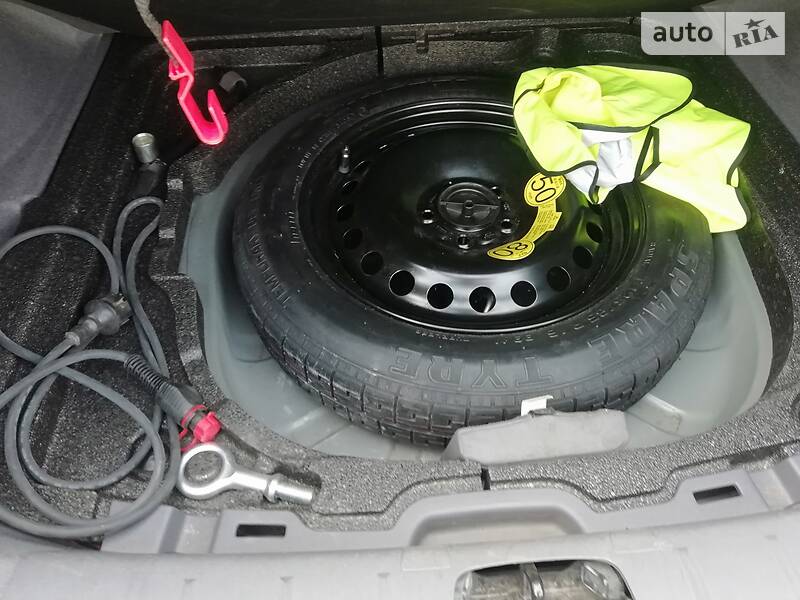 Седан Volvo S40 2008 в Буську