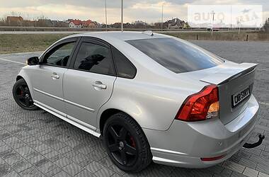Седан Volvo S40 2009 в 
