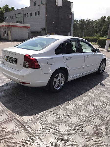 Седан Volvo S40 2008 в Кам'янському