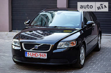 Седан Volvo S40 2010 в Стрые