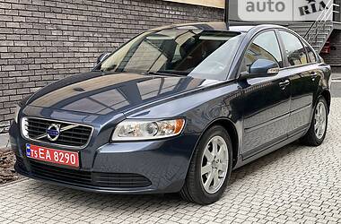 Седан Volvo S40 2011 в Стрию