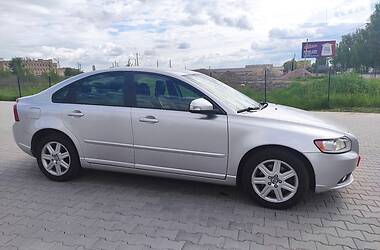 Седан Volvo S40 2009 в Києві