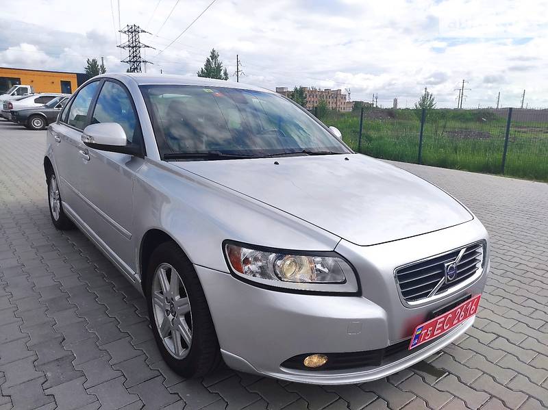 Седан Volvo S40 2009 в Києві