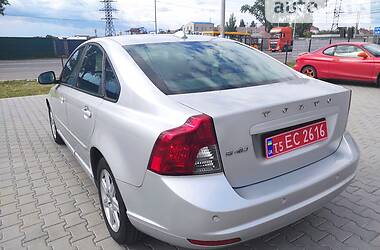 Седан Volvo S40 2009 в Києві