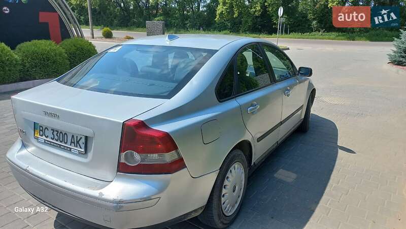 Седан Volvo S40 2005 в Самборі