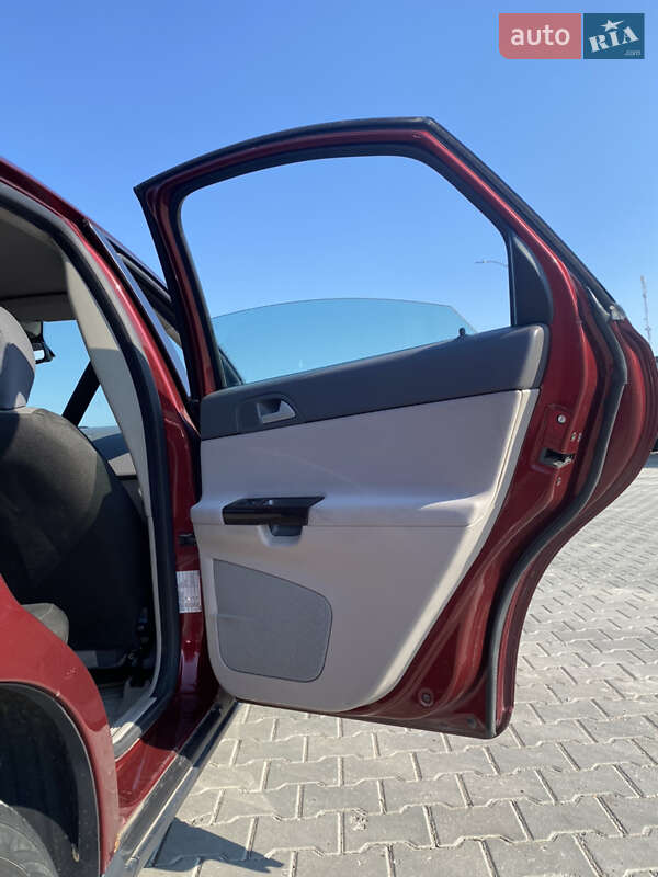 Седан Volvo S40 2005 в Чернівцях