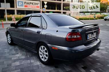 Седан Volvo S40 2003 в Киеве