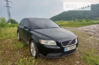 Седан Volvo S40 2008 в Львові