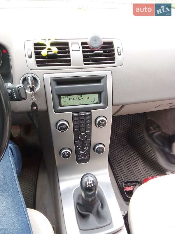 Седан Volvo S40 2007 в Львове