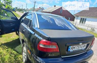 Седан Volvo S40 2004 в Володимирці