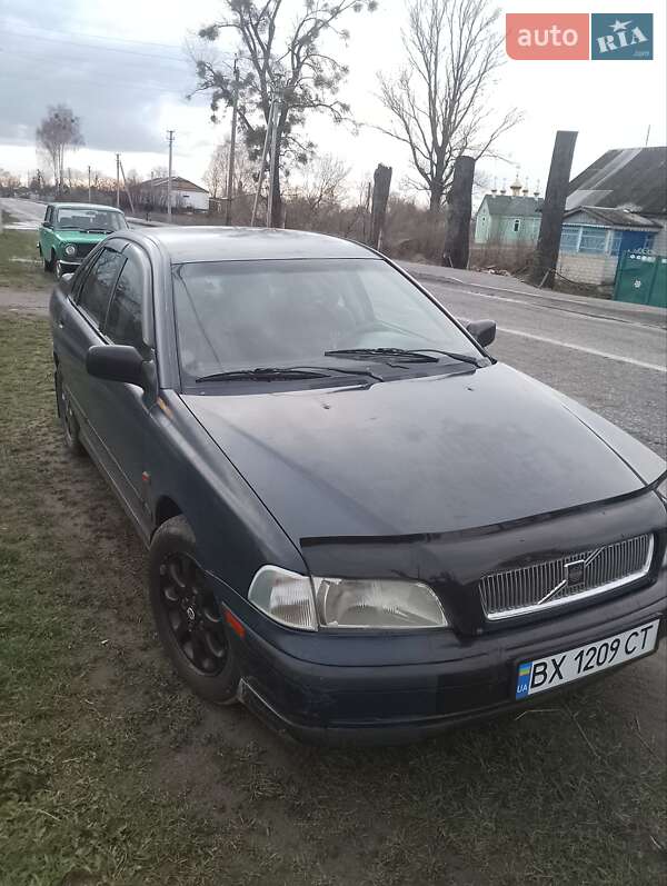 Седан Volvo S40 1997 в Судилкове