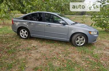 Седан Volvo S40 2008 в Золотоноші