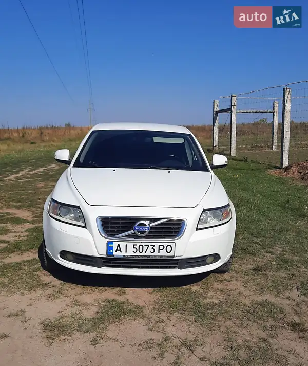 Volvo S40 2012