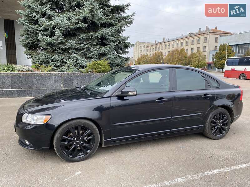 Седан Volvo S40 2012 в Бердичеві
